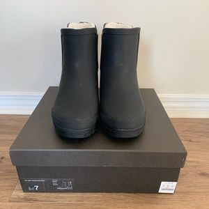 J. Crew Sherpa Lined Rain Boots - New in Box